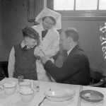 567px-Diphtheria_Immunisation_Scheme,_London,_England,_1941_D3184